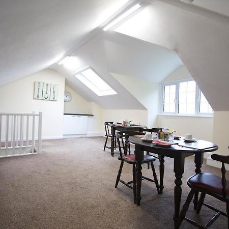 Trelaske Manor B&B 朗斯顿 外观 照片